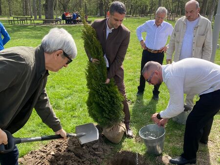 ЮИДП проведе среща с лесовъди ветерани по повод Седмица на гората