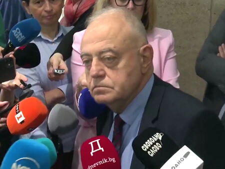 Къде са доказателствата за престъпления, пита Атанасов за сагата около Банкова и Коцев