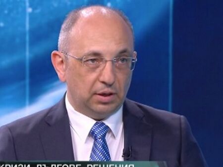 Взима дългове от бъдещето на нашите деца това е безотговорно