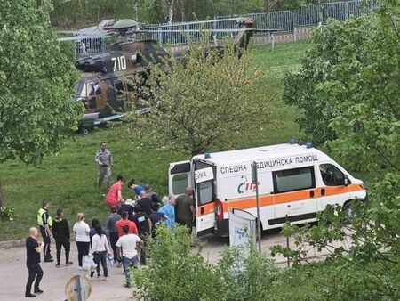 Дете на годинка е простреляно в главата, откараха го с хеликоптер към София