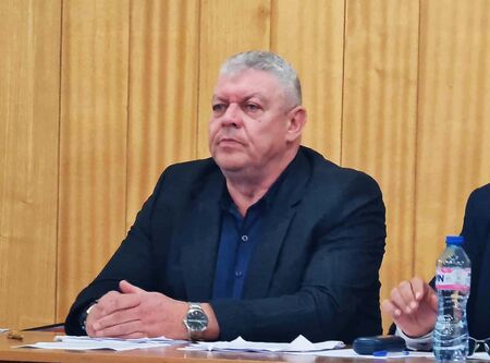 Предходната администрация е натрупала 1 8 млн лв задължения може да ни