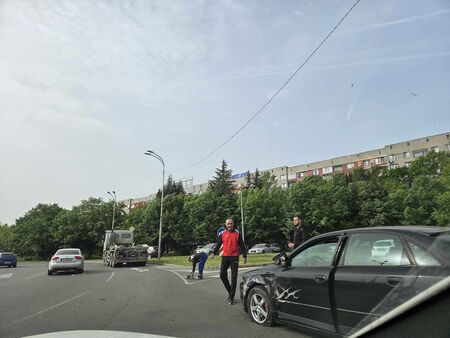 Съпругата на Пламен Бобоков блесна в галерията на Ники Младжов (СНИМКИ)