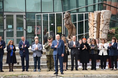 СУ „Иван Вазов“ – Поморие вече има свой гвардейски отряд