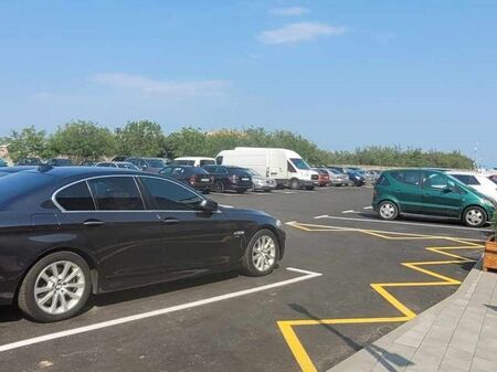 Вижте на кои паркинги може да оставите автомобилите си Кметът