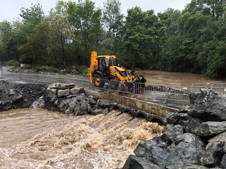 Проливните дъждове заляха обхода за кв. Василико в Царево