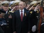 Путин на парада в Москва: Русия няма да позволи на никого да я заплашва