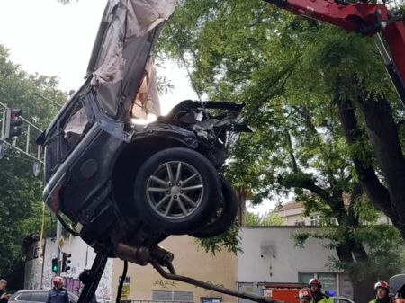 Съпругата на Пламен Бобоков блесна в галерията на Ники Младжов (СНИМКИ)