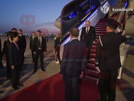 Путин пристигна в Китай