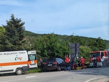 Привикаха Кирил Петков в прокуратурата заради мелето с кола на НСО