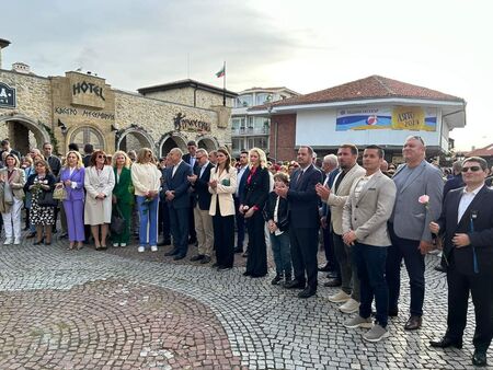 Демонтират Часовника на Бургас, ето защо