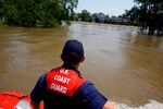 Мъж предизвика мащабно наводнение, за да попречи на жена си да се прибере