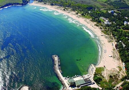 Министърът на туризма призова Външно министерство да работи по бързо за