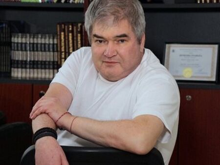 Внезапно почина главният редактор на "24 часа" Борислав Зюмбюлев