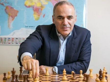 Русия вкарва една от най-големите шахматни легенди в затвора, бил чужд агент