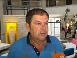 Председателят на Съюза на собствениците в Слънчев бряг Пламен Копчев каза, че чужденците, които получават шанс да работят в курорта, са недостатъчно