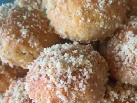 Парени бирени сладки – по-вкусни от масленките и толумбите! Колкото повече седят, толкова по-вкусни стават