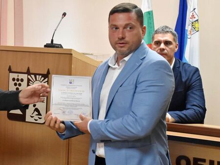 Какво не знаете за новите депутати и как могат да се разместят