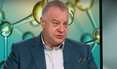 Д-р Ненков: Според политиците здравеопазването е добро, с едно обаждане те получават качествено обслужване