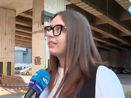 Парче бетон от мост падна върху главата на жена