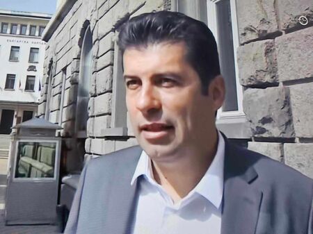 Кирил Петков: Няма да подкрепим Рая Назарян, Борисов да се оправя