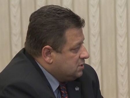 Марков от "Величие" предлага програмен кабинет