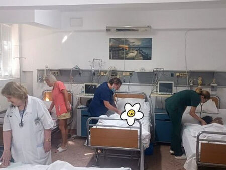 Майката на децата, яли бисквити с канабис, също е приета в болница