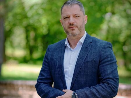 Добрев: Г-н президент, не позволявайте на ПП-ДБ пак да ви се качат на главатa!