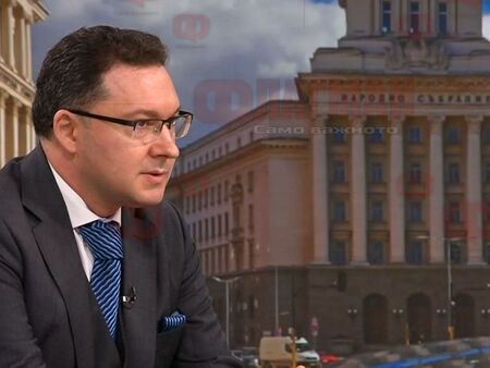 Даниел Митов охлади мераците на ПП-ДБ за властта, влезли са в собствения си капан