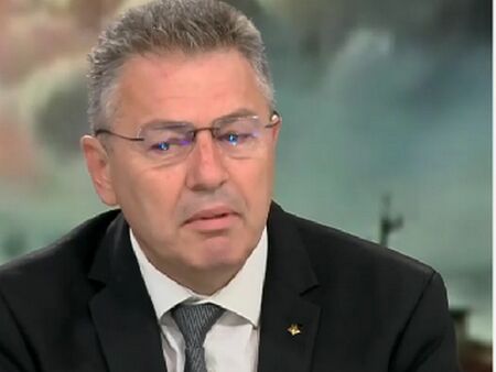 Ректорът на МГУ: Причината за взривовете в Елин Пелин може да бъде дефектна заря