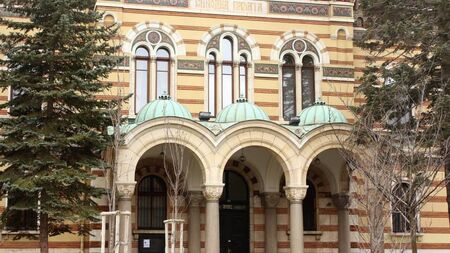 Светият Синод приветства забраната за пропаганда на нетрадиционна сексуална ориентация в училищата