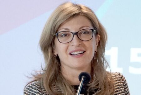 Politico: Захариева е изборът на Фон дер Лайен за комисар на България