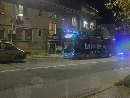 88 годишен мъж пада на пода при инцидента откаран е в