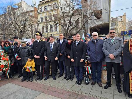 Бургас чества националния празник 3 март