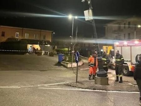 Български предприемач е с опасност за живота след полет с парапланер в Италия