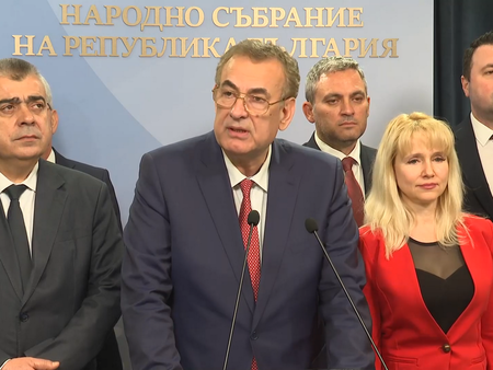 ДПС-ДПС решава дали да оттегли подкрепата си за управлението