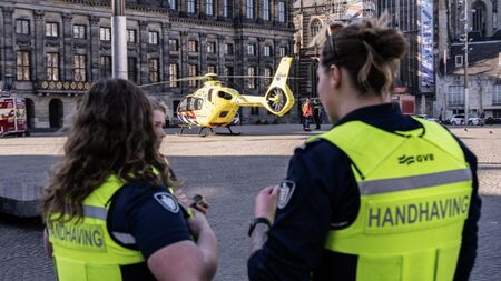 Заподозреният за нападението с нож в Амстердам е украинец