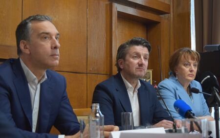 Министър Боршош: Предстои ни много сериозен разговор с Фрапорт