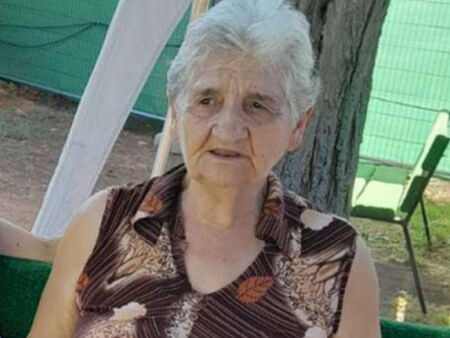 Близки на тази възрастна жена от Бургас я издирват, виждали ли сте я