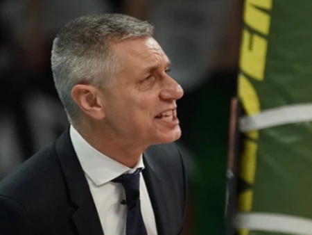 Подписа договор с...