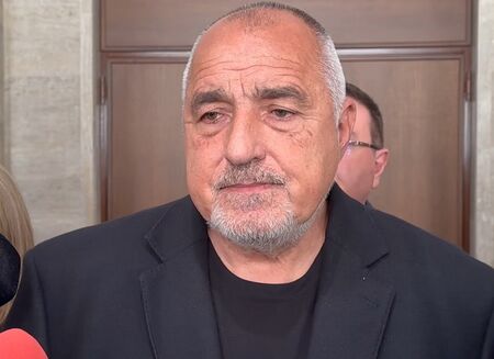 Борисов към ресторантьорите: Приятели сте ми, но дупката в бюджета е 18 млрд. лева
