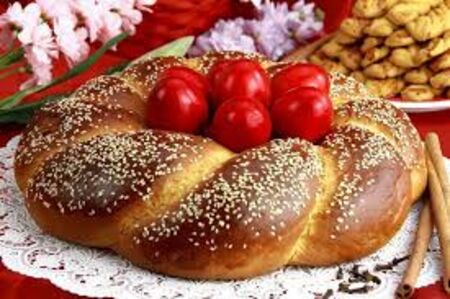 Разкошен козунак на конци по най-мързеливия начин - меся го с миксера, втасва ми в хладилника
