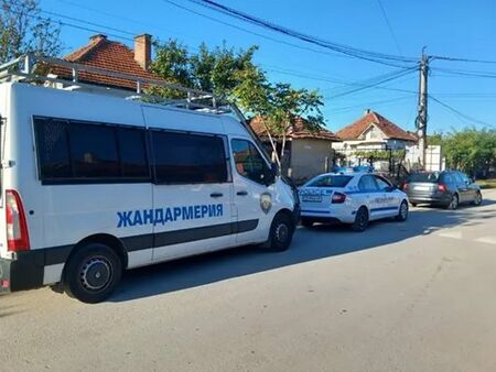 14-годишният заподозрян за касапницата в Кошарица гледал клипове с рязане на глави от талибани