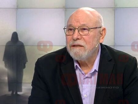 Акад. Владимир Зарев: С подвига си на Кръста Христос изкупи греха и на хората, но и на Бог към човечеството