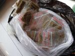 В дома му са намерени 60 гр. тревна маса и 175 джъмпъра друсан чай