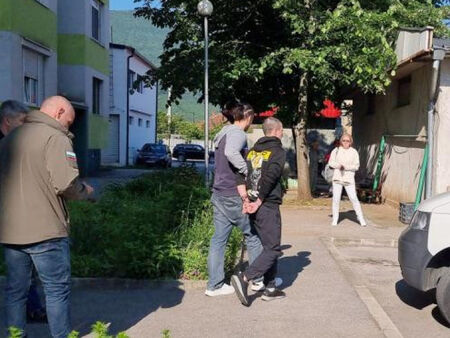 Вижте къде в Бургас да изкарате курс за оръжие или да постреляте за удоволствие