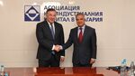 Внасяме квалифицирани работници от Узбекистан