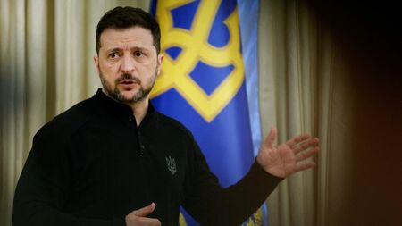 Зеленски поздрави новия президент на Румъния Никушор Дан