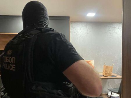 ГДБОП удари по мрежа за детска проституция: задържани трима непълнолетни сводници