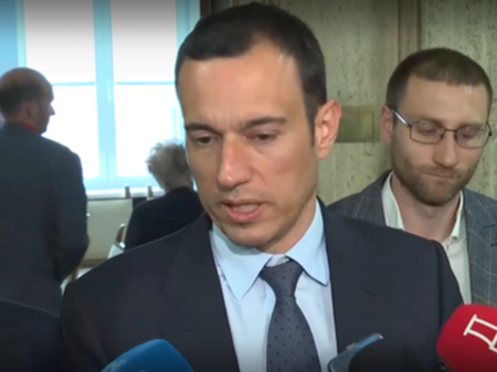 Терзиев: Създадоха си кризата и сами си я решиха, чакаме следващия епизод