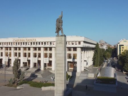Да се потопи ли Альошата в подводния музей до остров „Св. Анастасия“